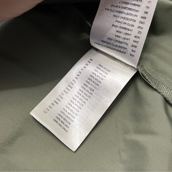 NWT - Brixton Men’s Utopia Vintage Nylon Jacket - Size XL - Picture 11 of 12